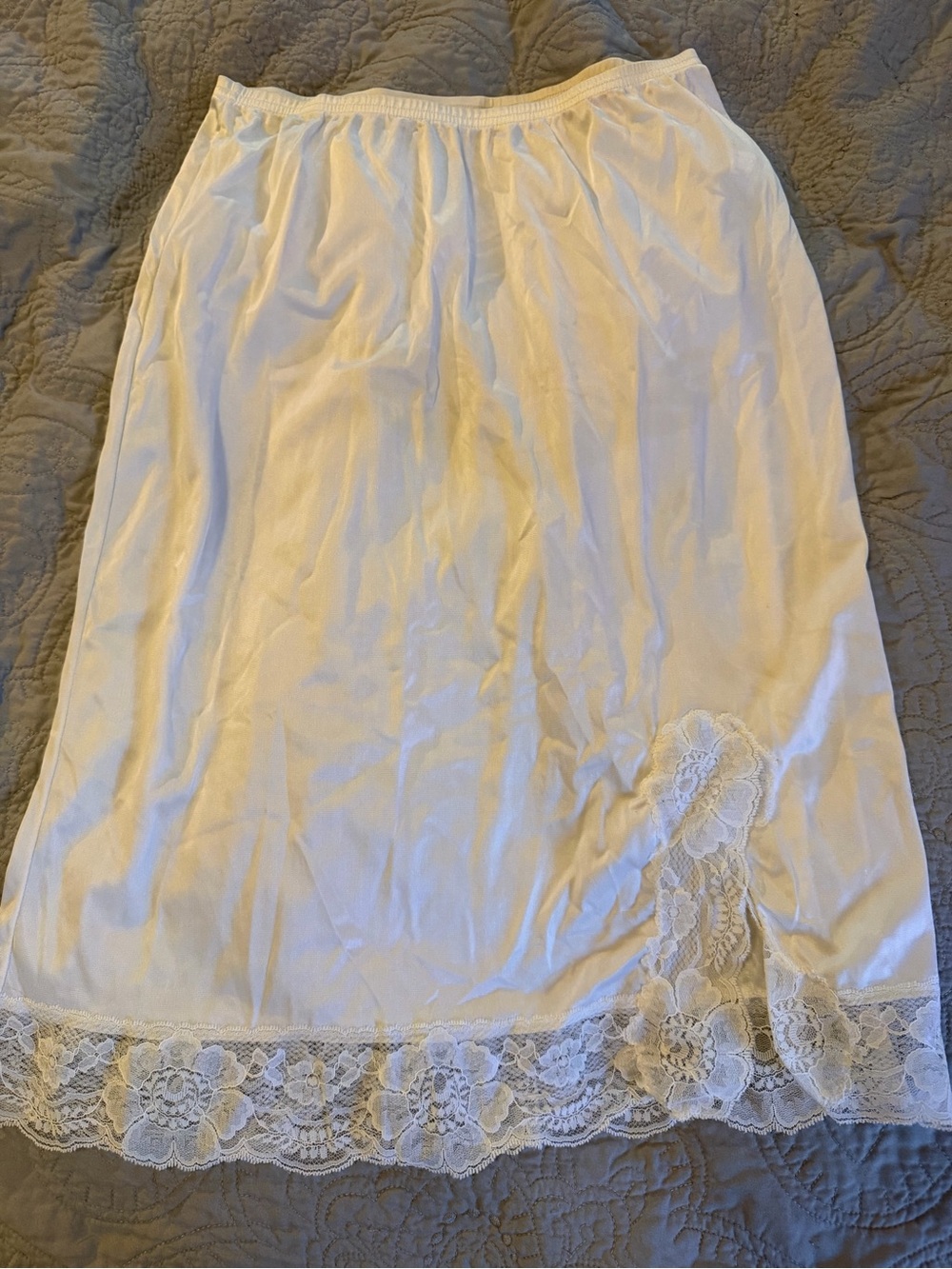 Hella vintage Kayser Women's bone/off white Slip skirt Medium/ midi